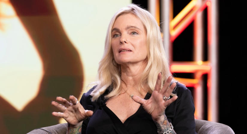 OnlyFans oldalt indított Erika Eleniak, a Baywatch egykori bombázója
