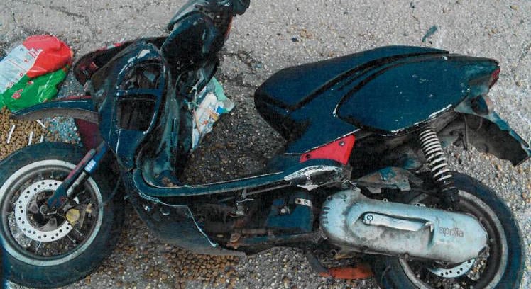 A vétkes mindenben segítette a rettentően sérült robogóst, mégis meghurcolták