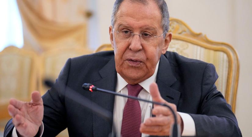 Szergej Lavrov magyar újságírónak válaszolt: nem Zelenszkijjel tárgyalna