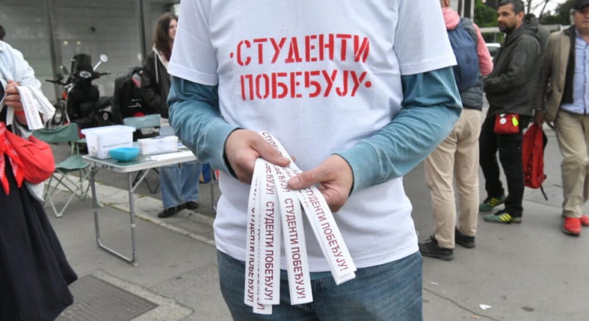 A koszovói Szerb demokrácia is támogatja az Egyetemista listát