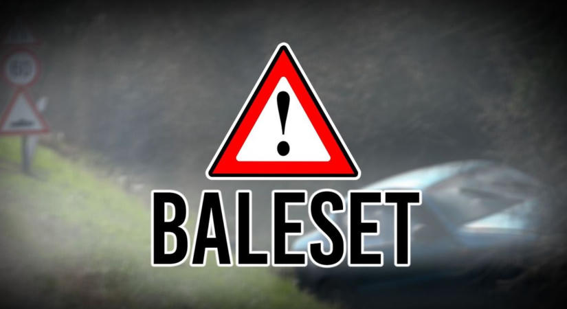 Árokba hajtott, majd fának csapódott egy autó a 3823-as úton – teljes az útzár, rengeteg autóst érint!