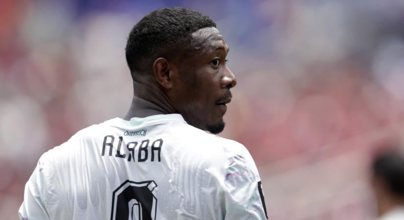 Váratlan fordulat, David Alaba már orvosin új klubjánál!