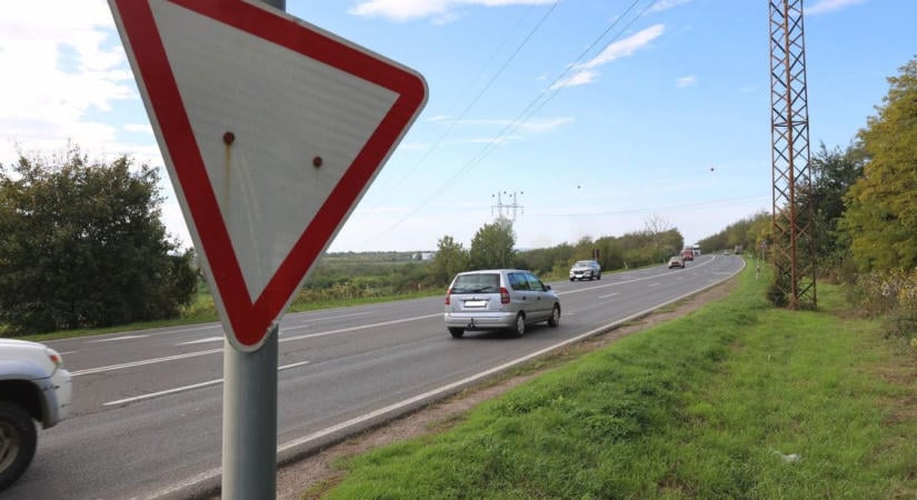 Fontos változás jöhet a 6-os főúton közlekedőknek