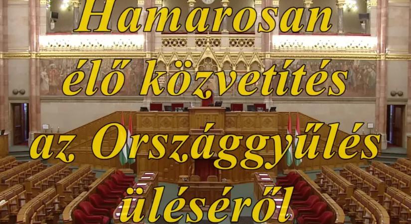 A nyár YouTube-slágere: a parlamenti élő közvetítés