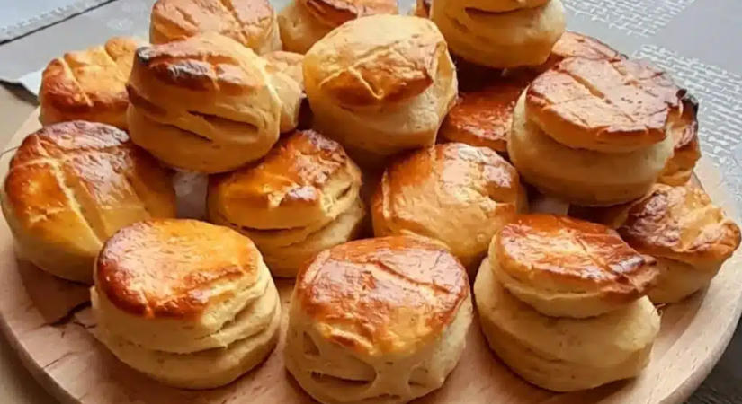 Hajtogatott burgonyás pogácsa recept: a leglégiesebb, amit valaha készítettem