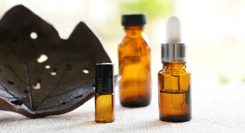 Mit kínál az aromaterápia fejfájás esetén?