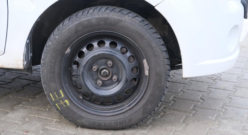Négyévszakos gumid van? Ezt a cserét akkor sem úszod meg
