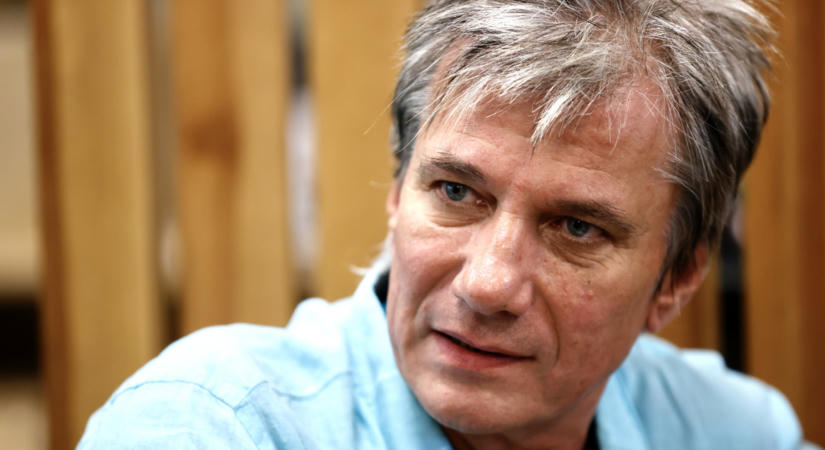 „Felejtsük már el a kóbor kutyákat!” – Bochkor Gábor kijelentése kiverte a biztosítékot az állatvédőknél