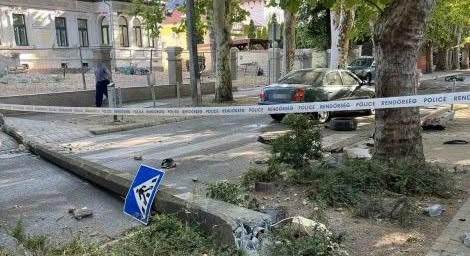 Börtönnel és autóelkobzással büntetné a száguldozó sofőröket Vitézy Dávid