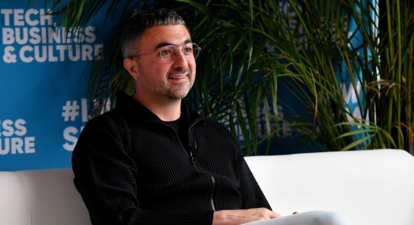A Microsoft AI-vezére szerint „szilíciumfaj” születhet, amely versenyezni fog az emberrel