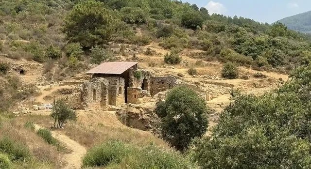 Bor- és olívaolaj-üzemként használtak egy római fürdőt