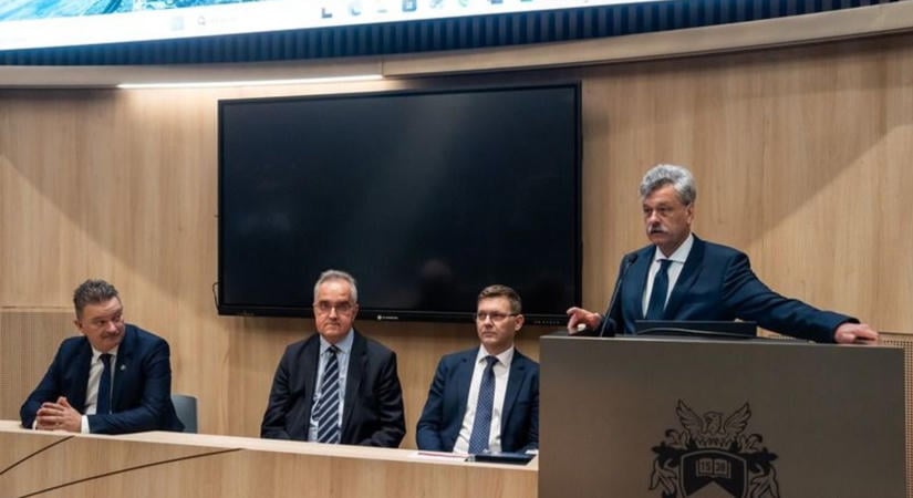 Két év tapasztalatait osztották meg a robotsebészetről a Debreceni Egyetemen