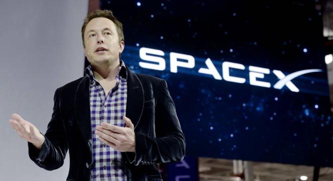 Hatalmas megrendelést kapott a Foxconn a SpaceX-től!