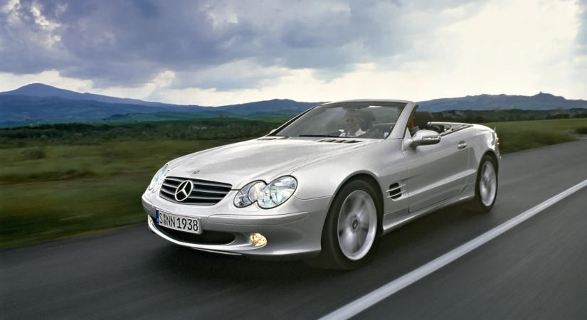 25 éves az új évezred Mercedes-Benz SL-je!