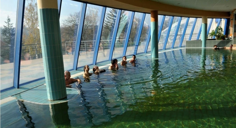 Megtorpant a hazai turizmus júliusban