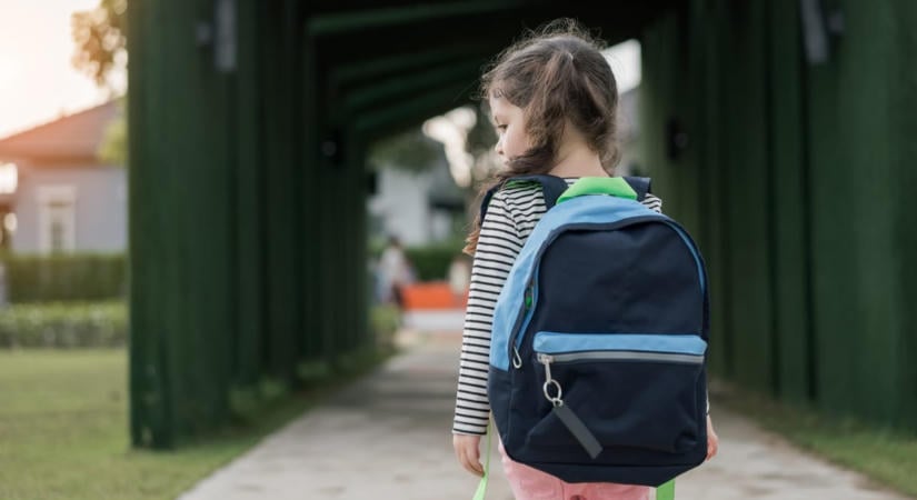 Utalvány formájában érkezik az iskolakezdési támogatás második része, mutatjuk, mire lehet felhasználni