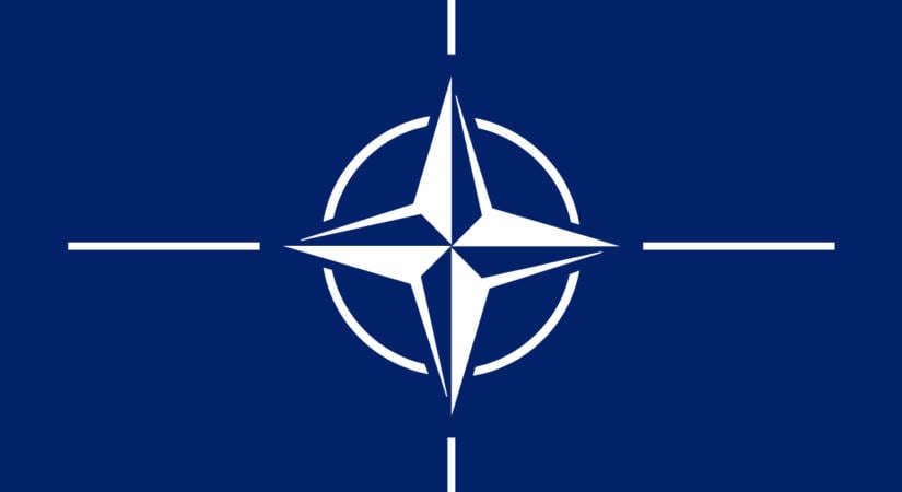 NATO főparancsnok: erősödnek a hibrid támadások