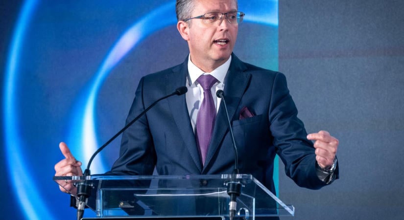 Elrendelték Hankó Balázs letartóztatását