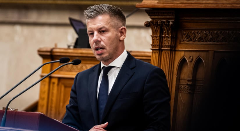 Kamera elé állt Magyar Péter: fontos változások jönnek a magyarok adózásában