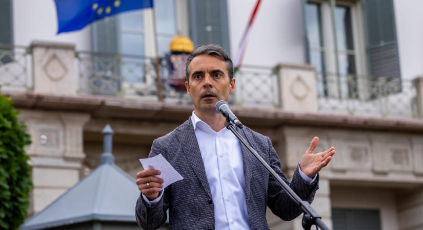 „Az nem cél, hogy bekerüljünk a parlamentbe” – újra elnöki székbe ült Vona Gábor