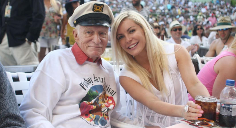 Senki se gondolta, min megy keresztül a Playboy-villában Hugh Hefner felesége: Crystal évig terápiára járt, miután kiszabadult
