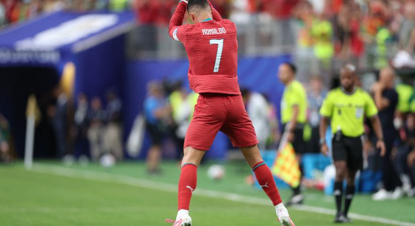 Ronaldo rekordokat döntött, Portugália kiütötte Üzbegisztánt