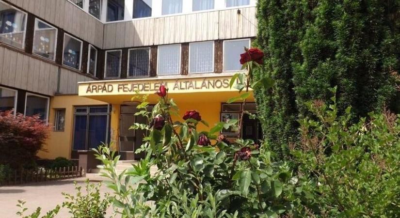 Hamarosan elindulhat a nagyatádi általános iskola felújítása