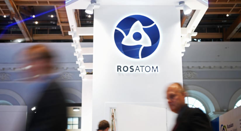 A Nemzetközi Atomenergia-ügynökség szerint dróntalálat érte a kurszki atomerőmű egyik hűtőtornyát