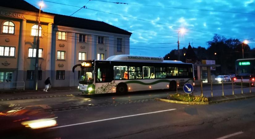 Ne lepődjön meg, ha nem jön a villamos a Tiszainál, vagy leszállítják Selyemréten (fotók)