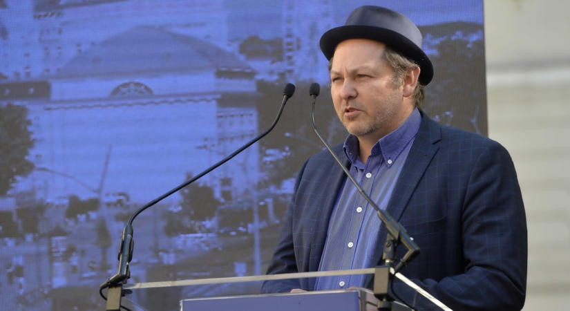 Karácsony főkertésze: "a kormány sok kárt okozott", a Tisza elismerte, hogy félrement a tájékoztatásuk
