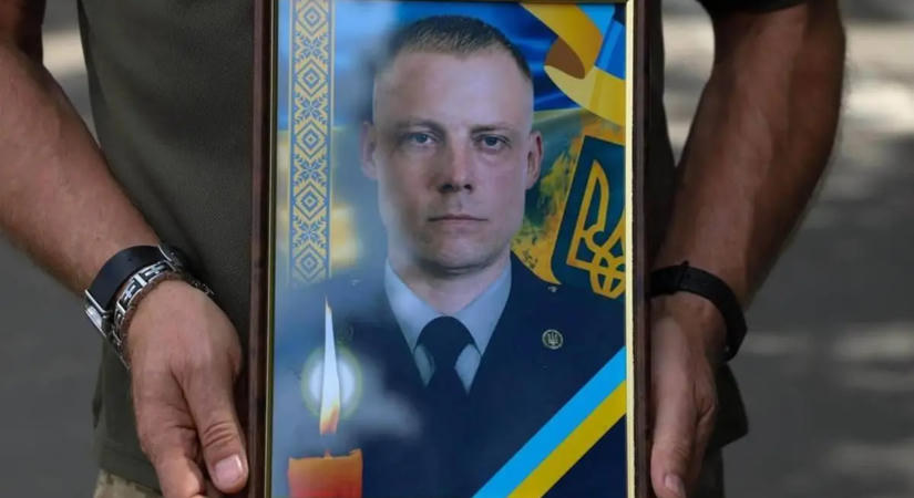 Ungváron végső búcsút vettek a 46 éves Szerhij Ivanov katonától