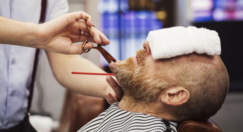 Szakálligazításra mentek a pénzügyőrök, három borbély is megbukott a vizsgálaton