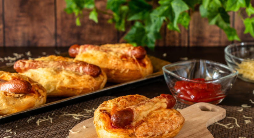 Kálci receptjei: Virslis csónak