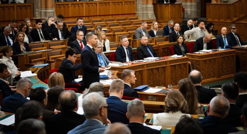 Magyar Péter nem hagyta szó nélkül a történteket, üzenetet kaptak Mészáros Lőrincék