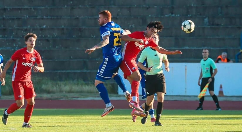 Eger SE: Paizs rést talált a füredi falon