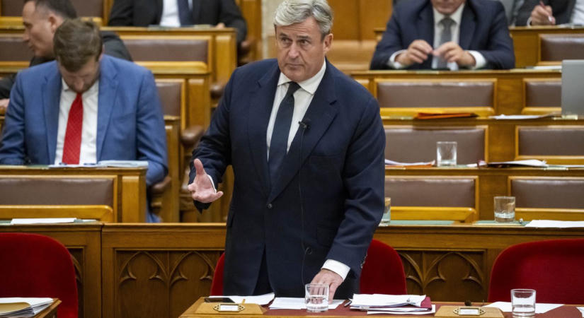 Az MFB 645 milliárdnyi uniós pénzével ezermilliárdos forrást mozgatna meg a kormány