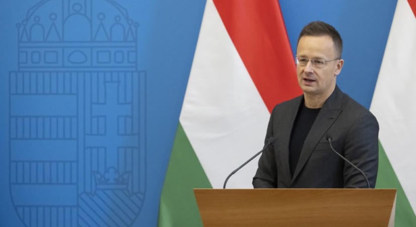 Megindították a vizsgálatot, napokon belül megkaphatja Szijjártó Péter elérhetőségét a nemzetbiztonsági bizottság