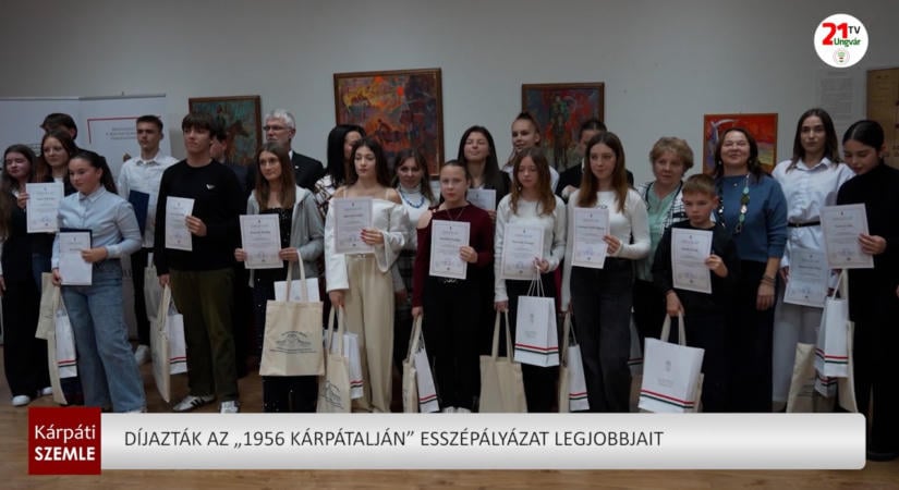 Díjazták az „1956 Kárpátalján” esszépályázat legjobbjait – (videó)