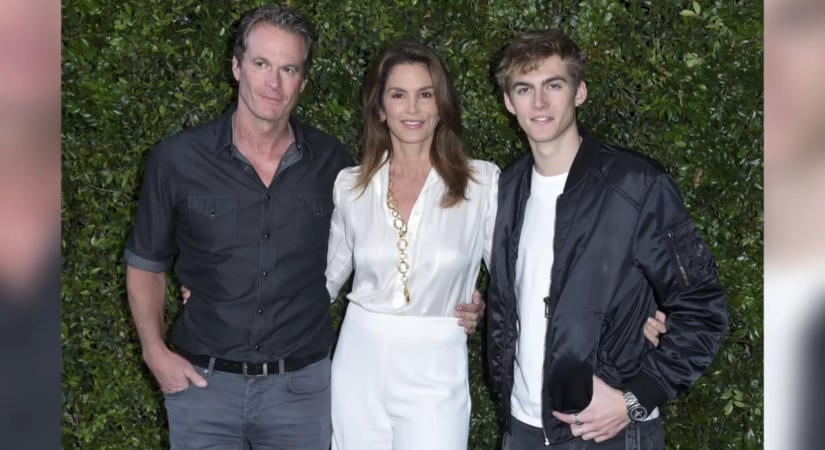 Cindy Crawford 27 éves fia egy rehabilitációs klinikán halt meg
