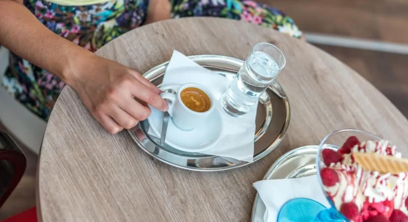 A kávé akkor is ronthatja az alvás minőségét, ha nem okoz álmatlanságot