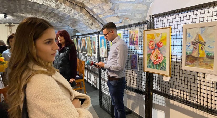 Derű, hit és remény a soproni festményeken