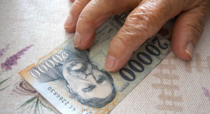 Ma reggel jött a legújabb hír a 14. havi nyugdíjról. Erről eddig nem volt szó és minden nyugdíjast érint