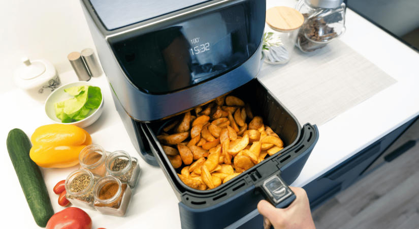 Air fryer vásárlás előtt ezt a 8 dolgot nézd meg: nem mindenkinek a legnagyobb gép éri meg