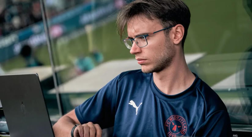 Huszonnégy évesen a Midtjylland elemzője Pernyész Péter