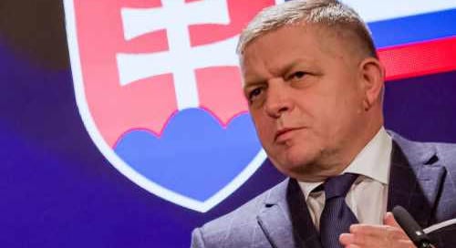 Gond jöhet a szomszédban – gyűlnek a felhők Ficoék feje felett
