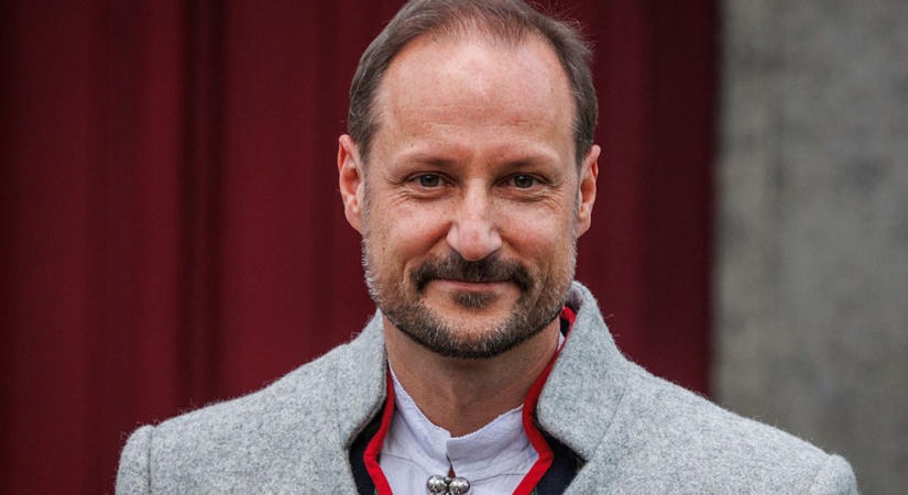 Kicsoda Haakon herceg? Ismerd meg Norvégia új uralkodóját, aki apja, Harald király örökébe lép