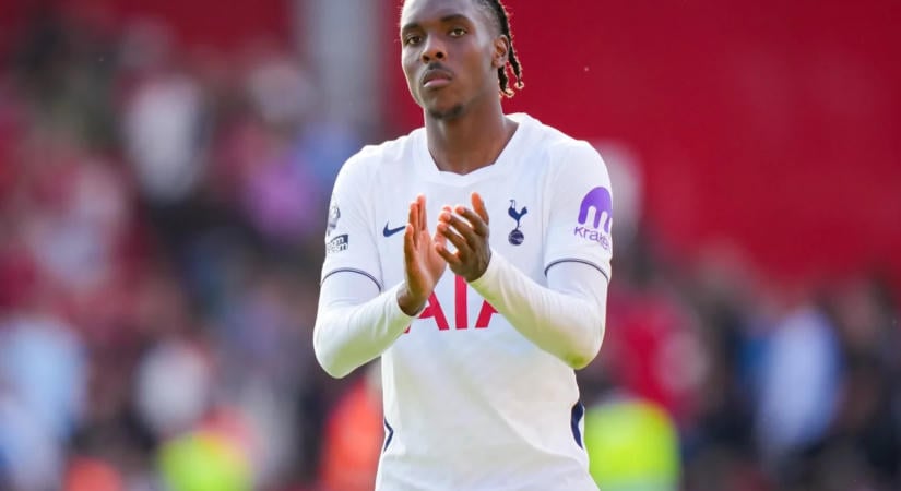 Kapushiba és kiállítás döntött: a Tottenham nyolc év után győzött a Chelsea otthonában