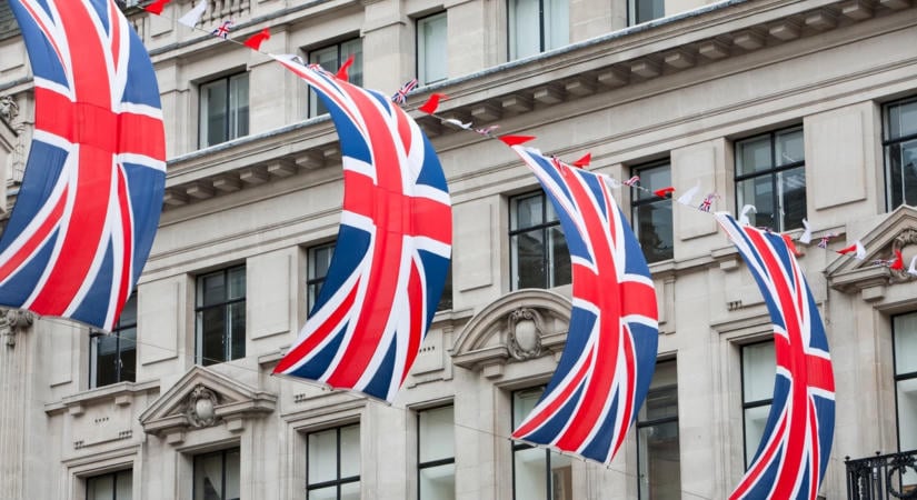 Nagy változás jöhet a Nagy-Britanniába utazó magyaroknak: tíz évvel a Brexit után fordulat körvonalazódik