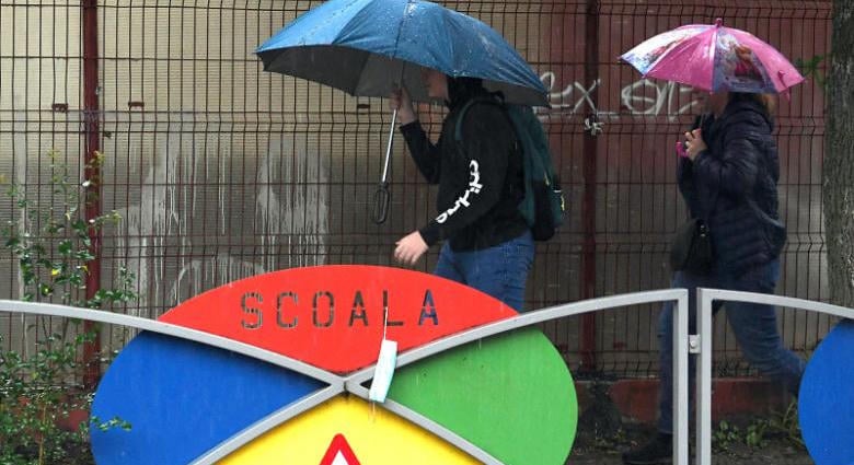 Kicsapják az iskolából a besztercei késelő diákot