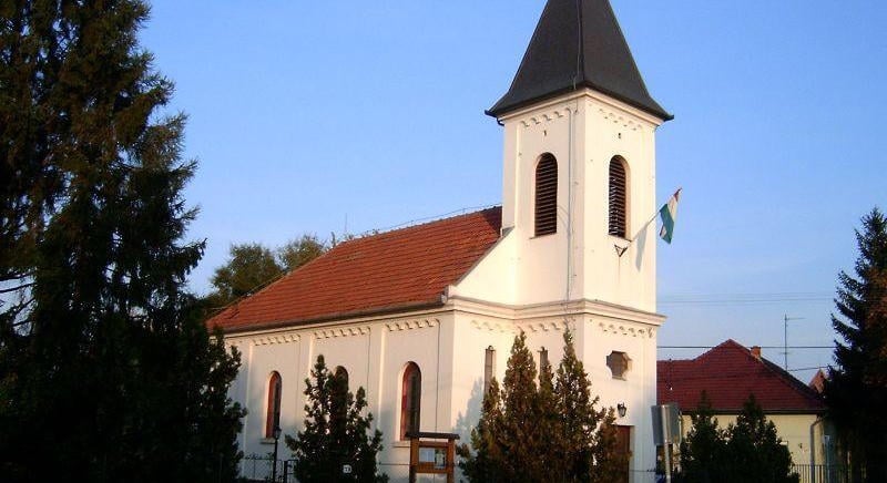 Száz év, amely összeköti a generációkat – különleges ünnepre készülnek a hevesi reformátusok
